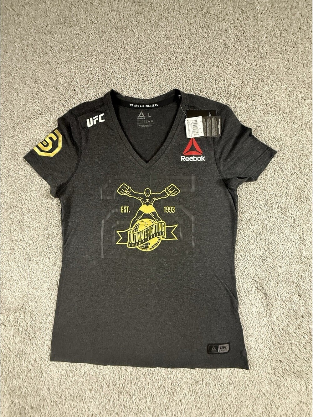 Reebok UFC Women's Black Fight Kit 25th Anniversary Gold Walkout Jersey Large